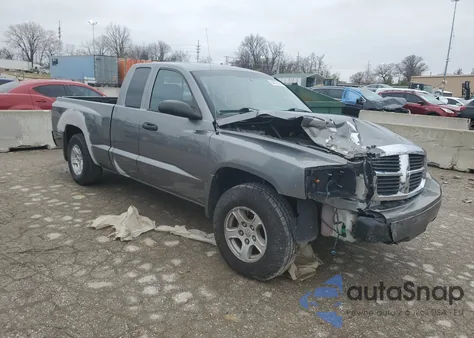 2007 Dodge Dakota Slt z USA, uszkodzony, nr VIN 1D7HW42PX7S256654